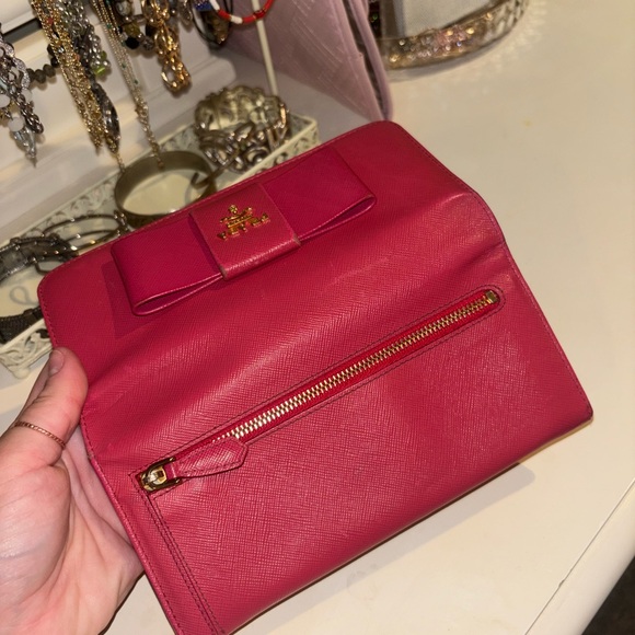 Authentic Prada Pink Women's Wallet - Picture 3 of 4
